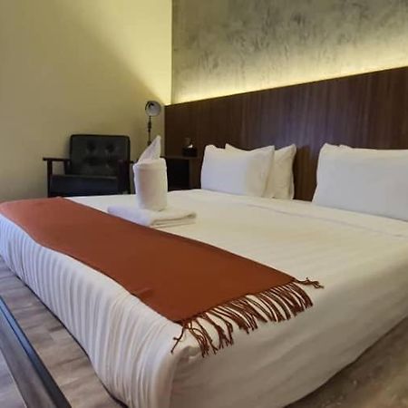 Vista Hotel タワウ エクステリア 写真