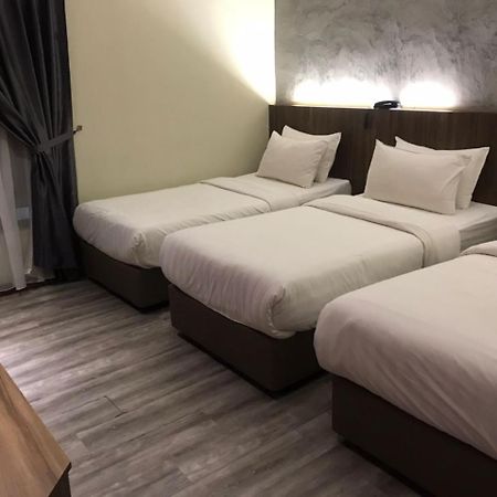 Vista Hotel タワウ エクステリア 写真