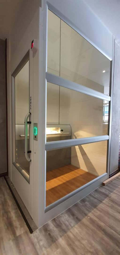 Vista Hotel タワウ エクステリア 写真