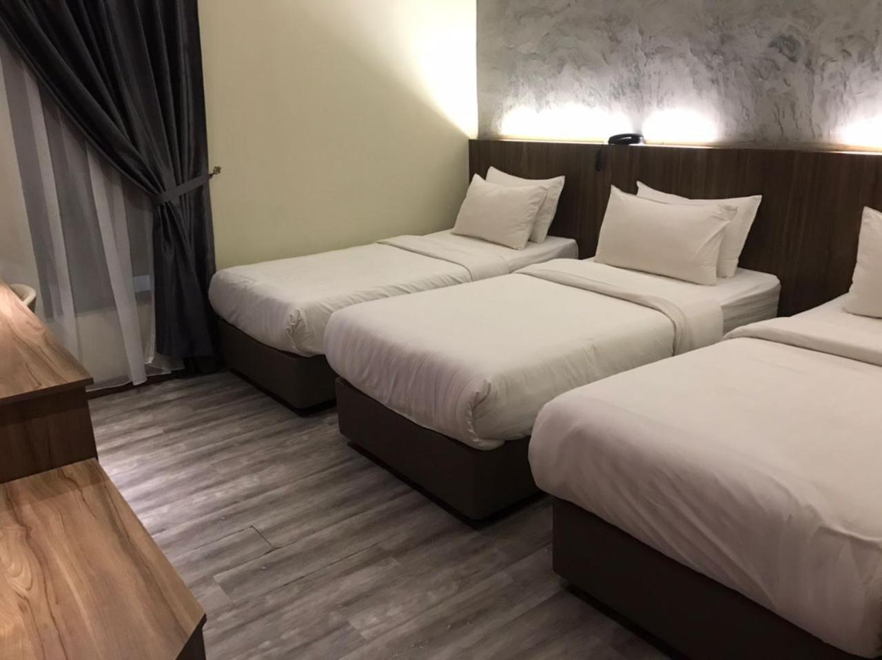 Vista Hotel タワウ エクステリア 写真